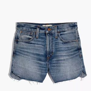 NWT Madewell tulip hem denim shorts